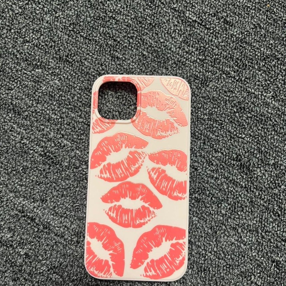 Apple Red Lip Pattern Phone Case